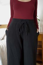 Pantalon jogging large Charlotte Noir Côtelé